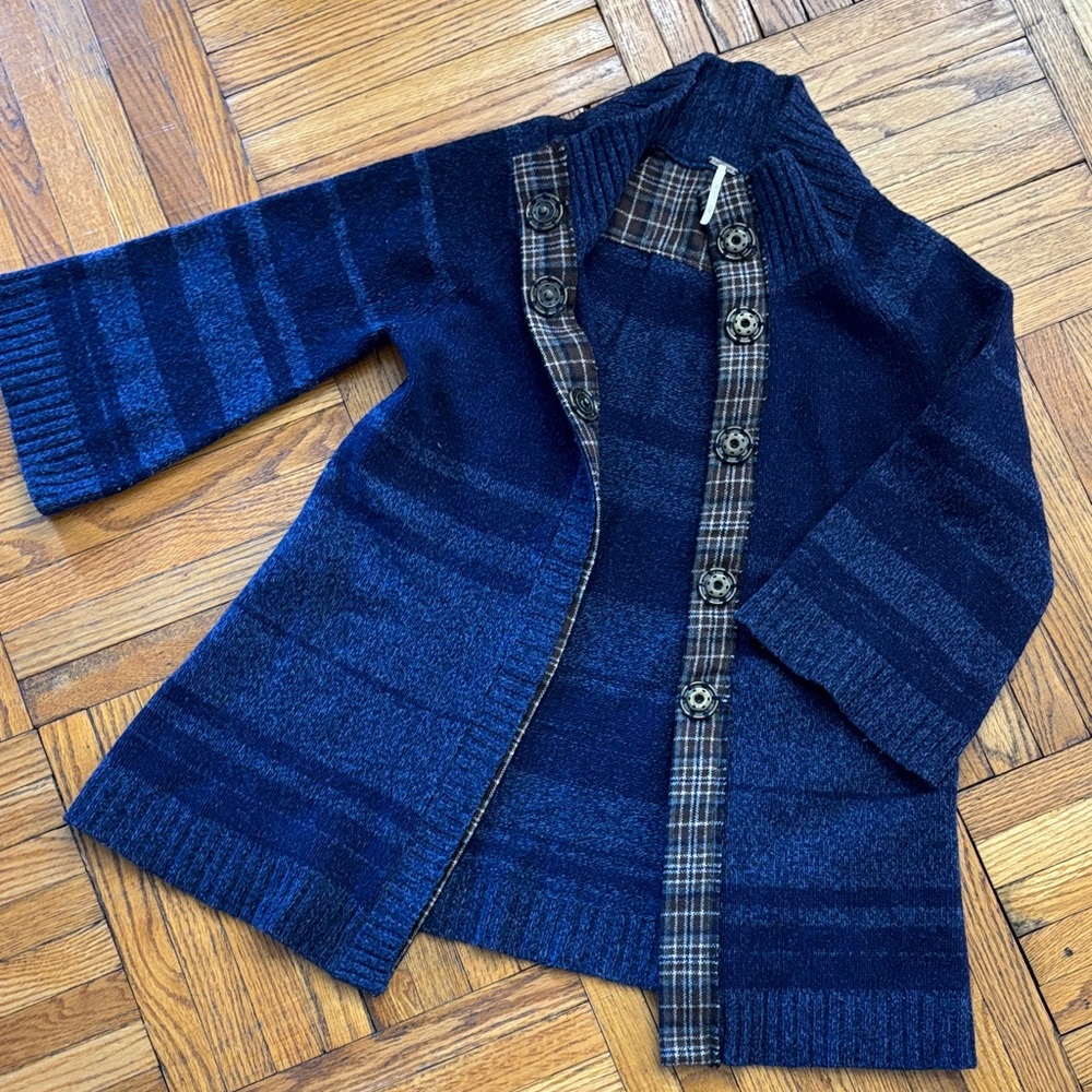 Free People Navy Blue  and brown Cardigan with snaps, shorter bell sleeves, XS.